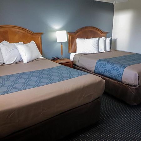 University Inn & Suites Σαν Αντόνιο Εξωτερικό φωτογραφία