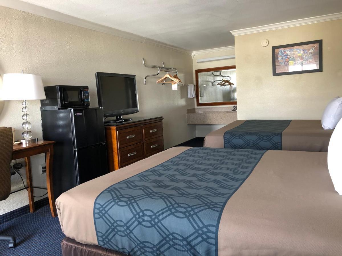 University Inn & Suites Σαν Αντόνιο Εξωτερικό φωτογραφία