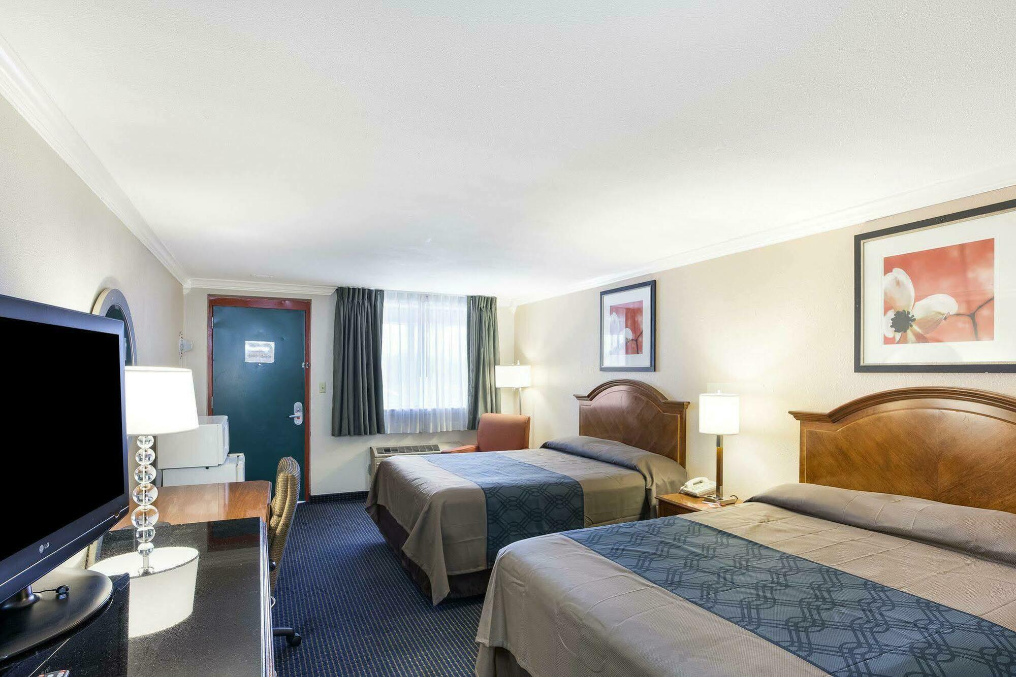 University Inn & Suites Σαν Αντόνιο Εξωτερικό φωτογραφία