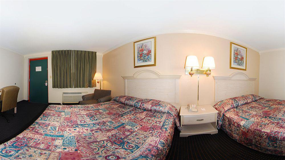 University Inn & Suites Σαν Αντόνιο Εξωτερικό φωτογραφία